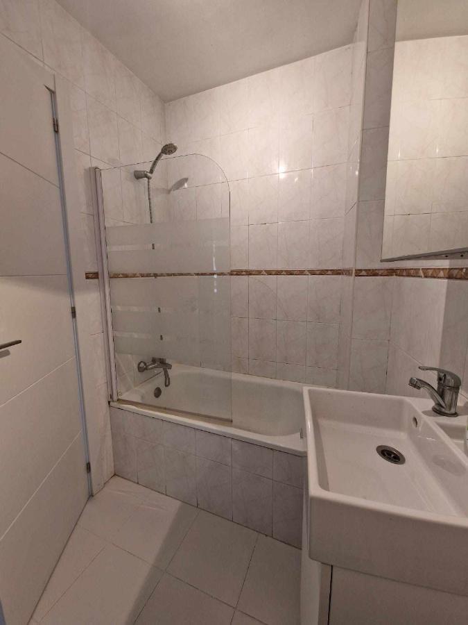 Atico Moderno Con Terraza Privada En Malaga Centro Exterior photo